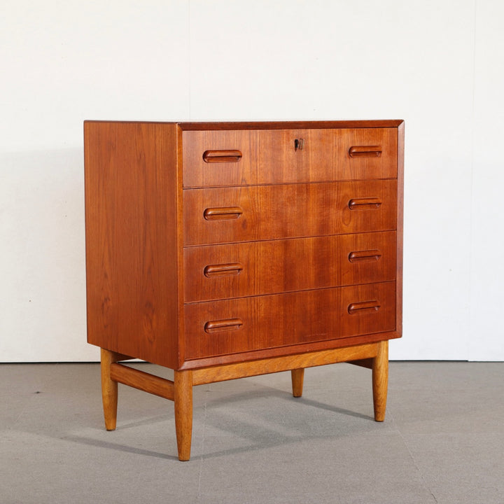 【comingsoon!】 Denmark Chest of 4 drawers | ItemCode-VIND46 | 送料込