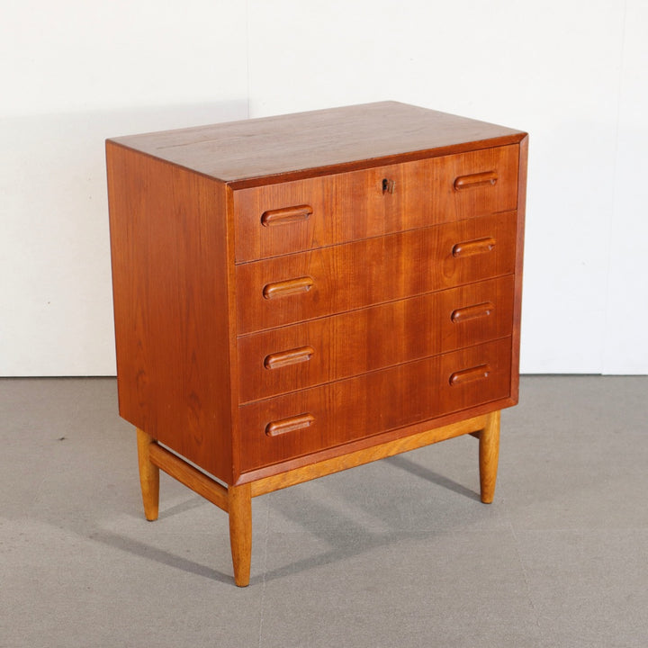 【comingsoon!】 Denmark Chest of 4 drawers | ItemCode-VIND46 | 送料込