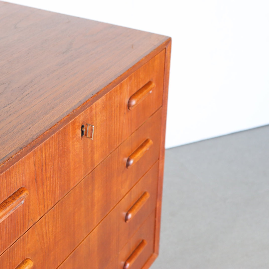 【comingsoon!】 Denmark Chest of 4 drawers | ItemCode-VIND46 | 送料込