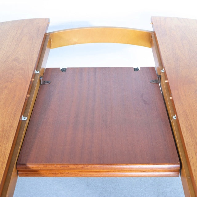 yamakoshi様専用【】【親方、こんなぼくにしてくれてありがとう】　メレデューMERRYDEW製チーク材ラウンドダイニングテーブル　    ItemCode-28084