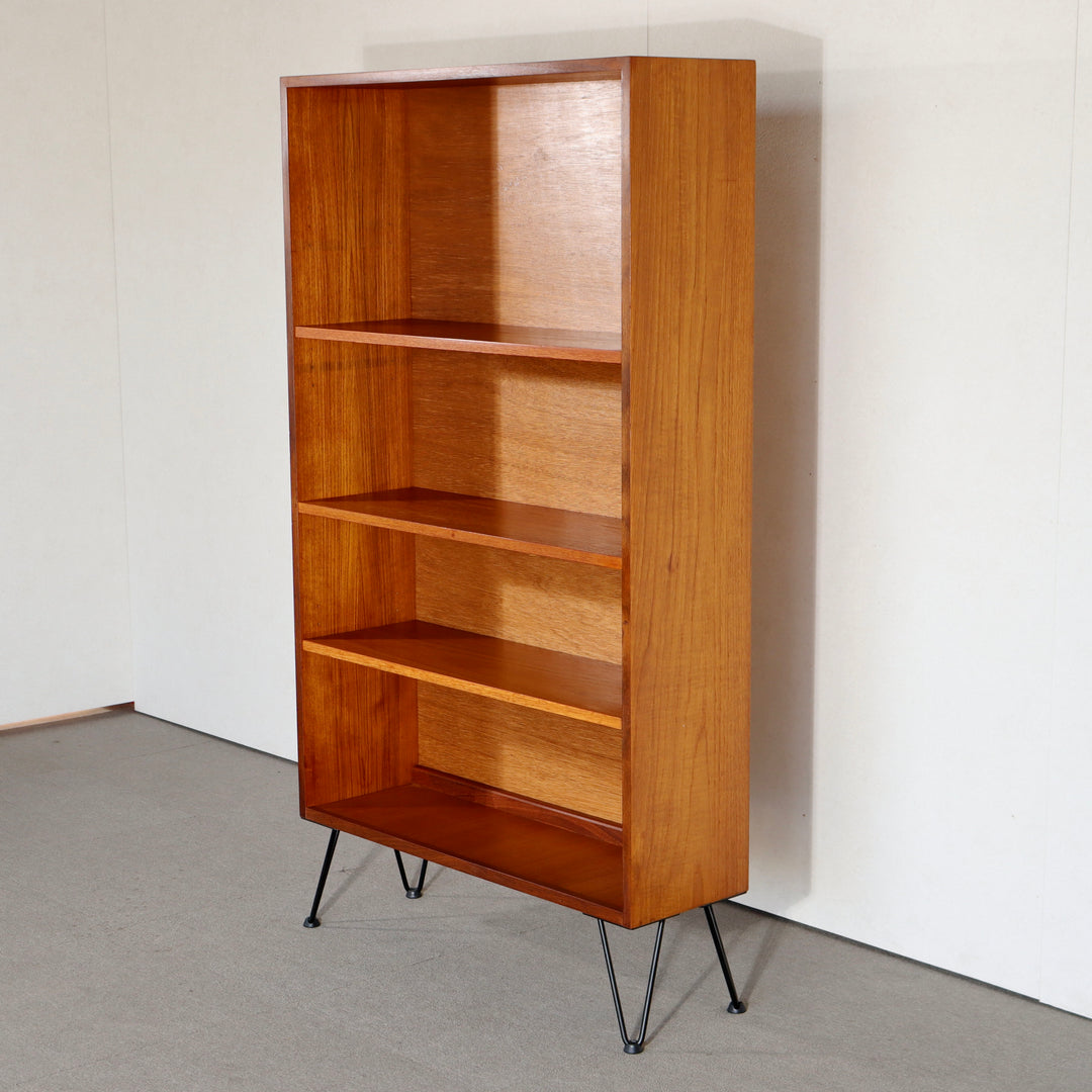【comingsoon!】　G PLAN SIERRA TALL CABINET　ItemCode-WOLD15b
