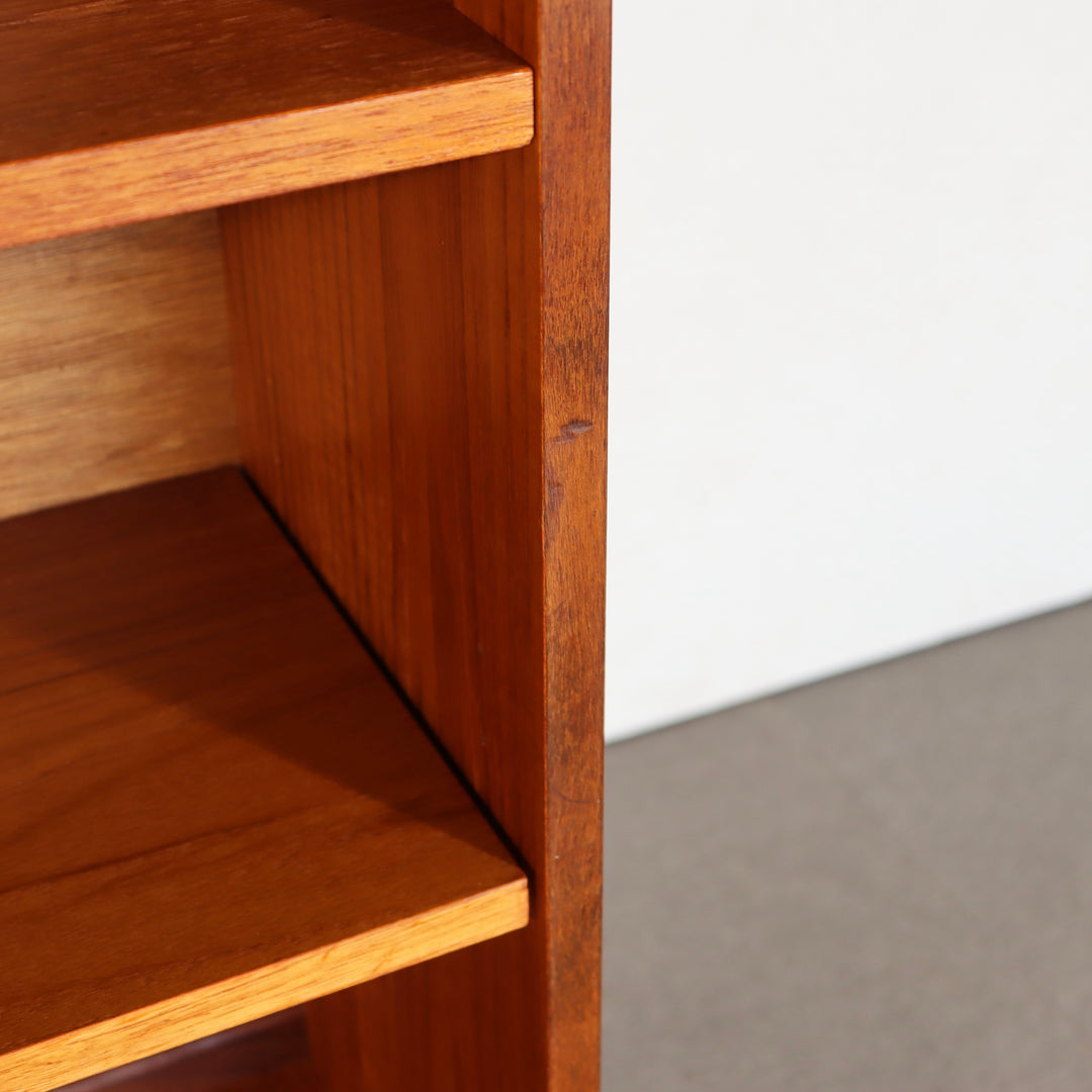 【comingsoon!】　G PLAN SIERRA TALL CABINET　ItemCode-WOLD15b