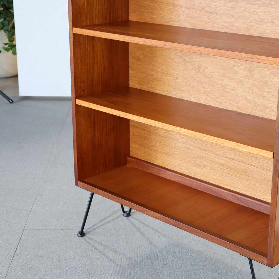 【comingsoon!】　G PLAN SIERRA TALL CABINET　ItemCode-WOLD15b