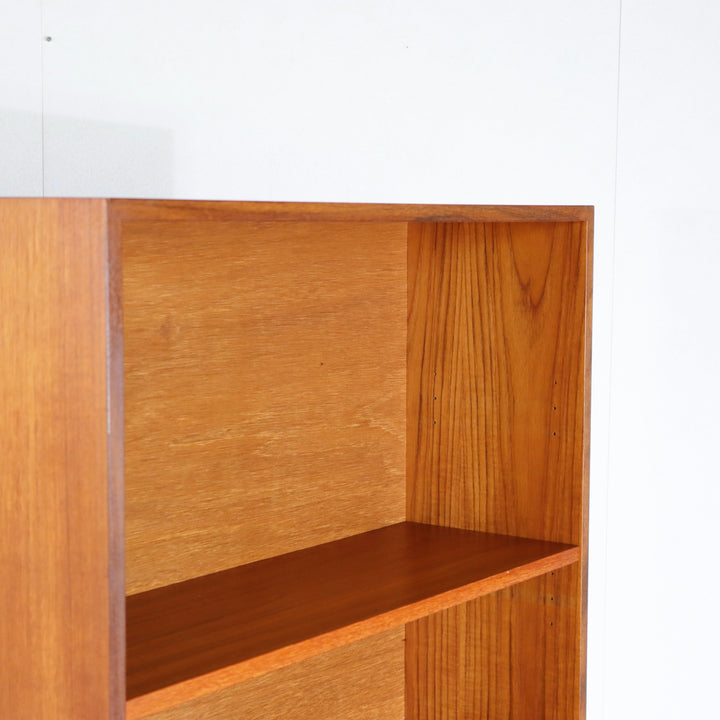 【comingsoon!】　G PLAN SIERRA TALL CABINET　ItemCode-WOLD15b