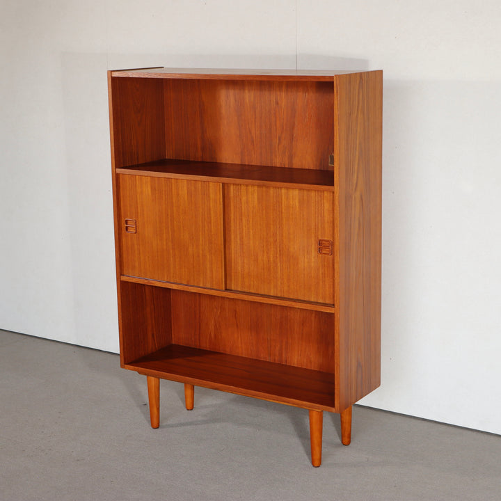 【comingsoon!】　Cabinet with bookcase　ItemCode-SKOV59
