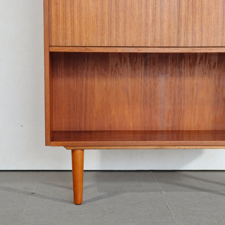 【comingsoon!】　Cabinet with bookcase　ItemCode-SKOV59