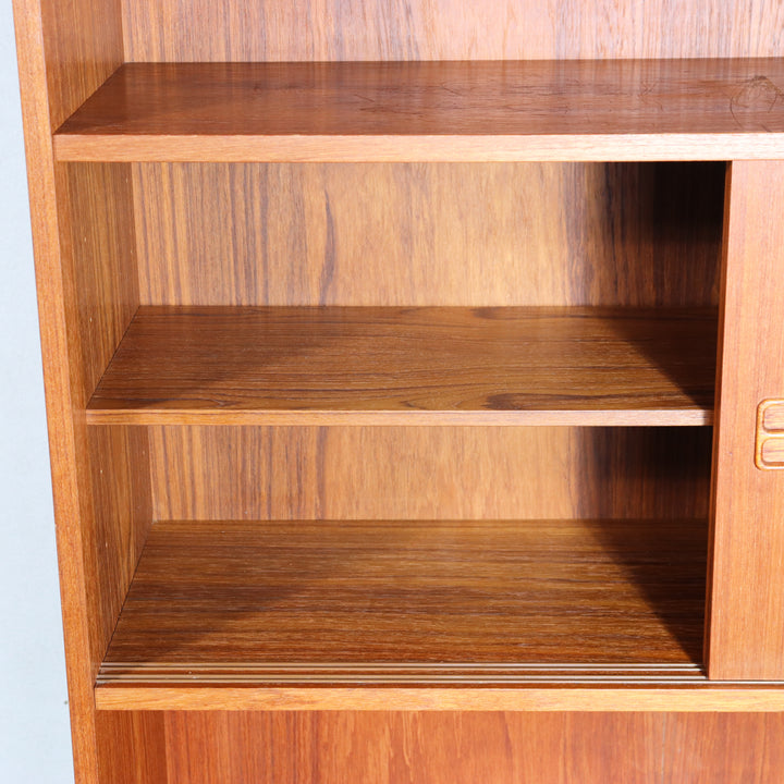【comingsoon!】　Cabinet with bookcase　ItemCode-SKOV59