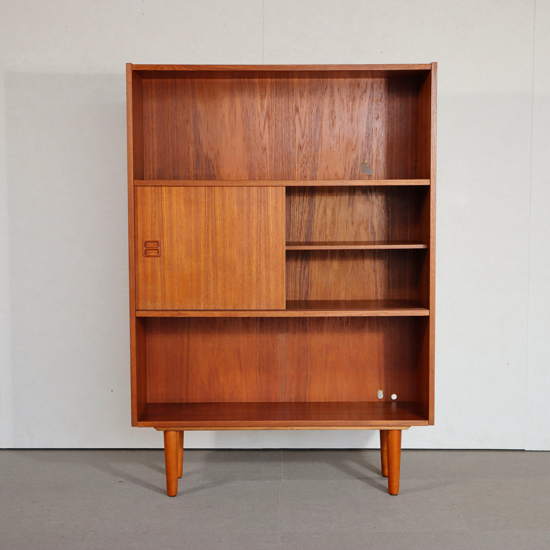 【comingsoon!】　Cabinet with bookcase　ItemCode-SKOV59
