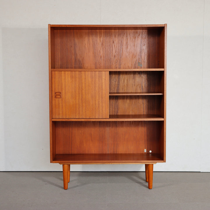 【comingsoon!】　Cabinet with bookcase　ItemCode-SKOV59
