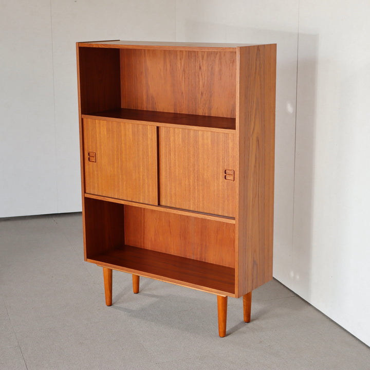 【comingsoon!】　Cabinet with bookcase　ItemCode-SKOV59