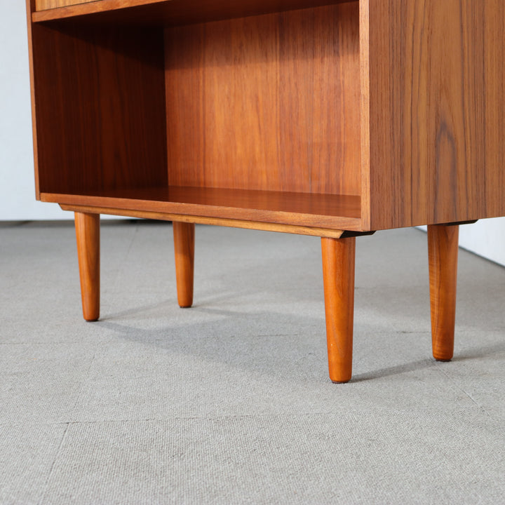 【comingsoon!】　Cabinet with bookcase　ItemCode-SKOV59