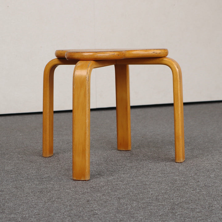 【comingsoon!】 Stool 'Ergoret' by Hans Klarskov ItemCode-JORD70b | 送料込 |