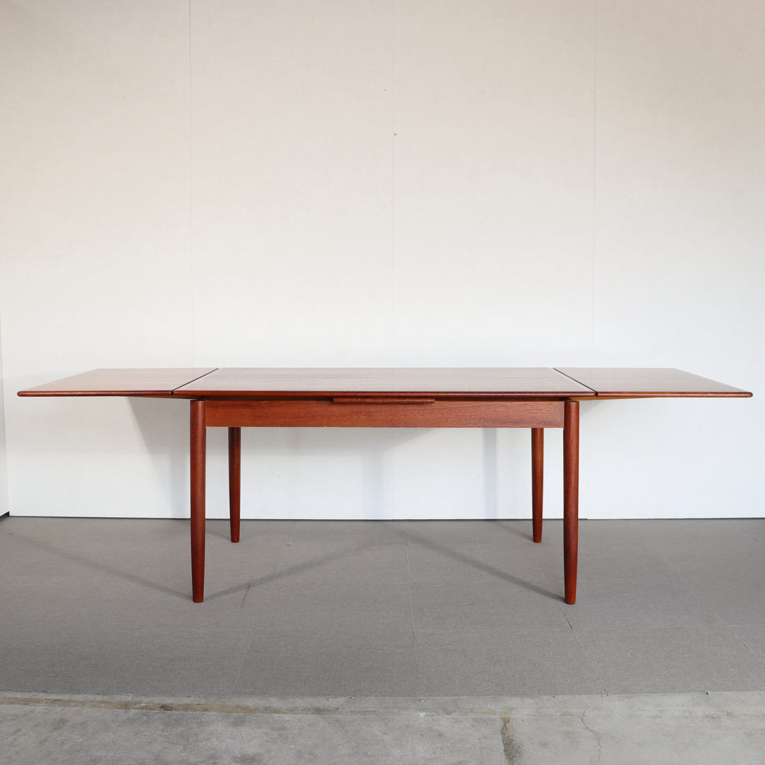 【comingsoon!】 Denmark Dining table | ItemCode-VIND61 | 送料込