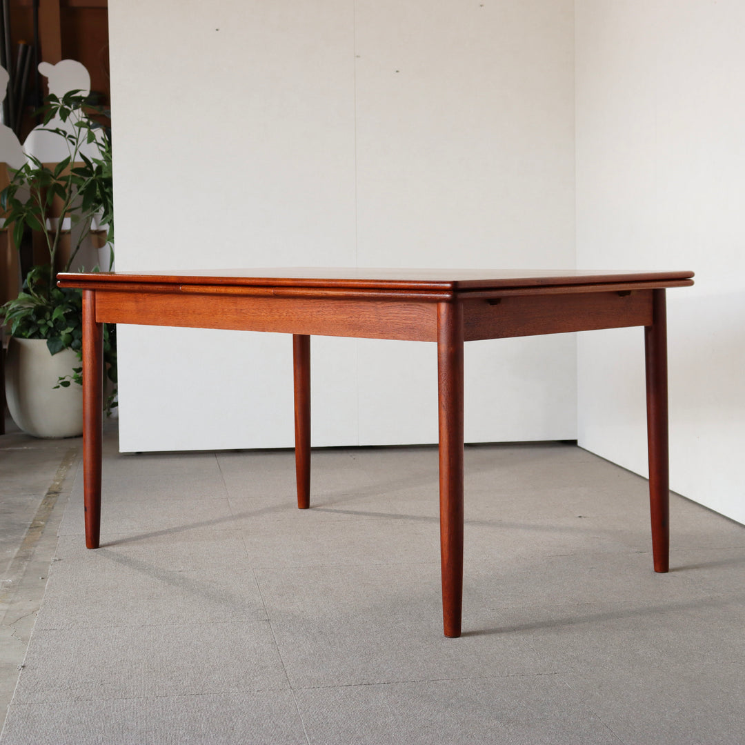 【comingsoon!】 Denmark Dining table | ItemCode-VIND61 | 送料込