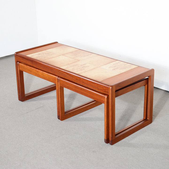 【comingsoon!】　TILED TOP NEST OF COFFEE TABLES (X3) ItemCode-AVON39 | 送料込