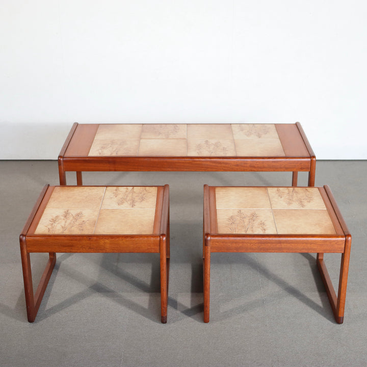 【comingsoon!】　TILED TOP NEST OF COFFEE TABLES (X3) ItemCode-AVON39 | 送料込