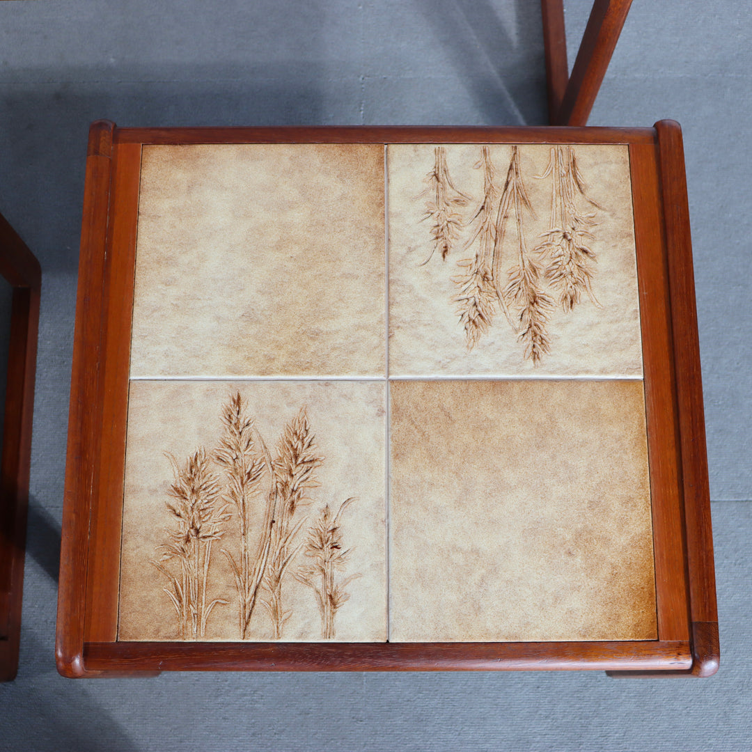 【comingsoon!】　TILED TOP NEST OF COFFEE TABLES (X3) ItemCode-AVON39 | 送料込