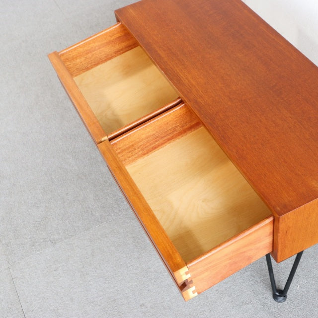 【ミニすぎる件に関するご報告】　デンマーク製ミニチェスト　アイアンレッグカスタム　POUL CADOVIUSデザイン商品番号27175a