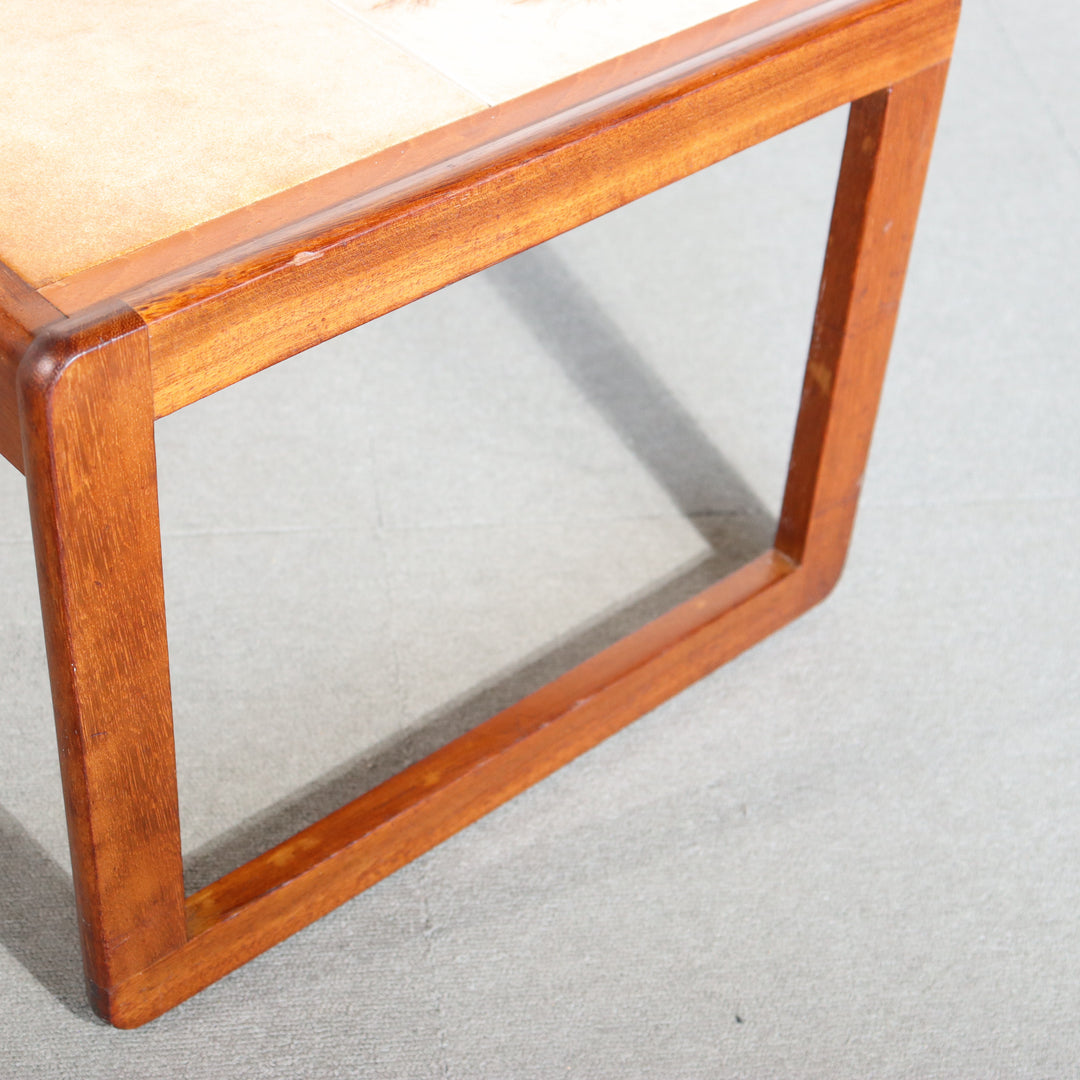 【comingsoon!】　TILED TOP NEST OF COFFEE TABLES (X3) ItemCode-AVON39 | 送料込