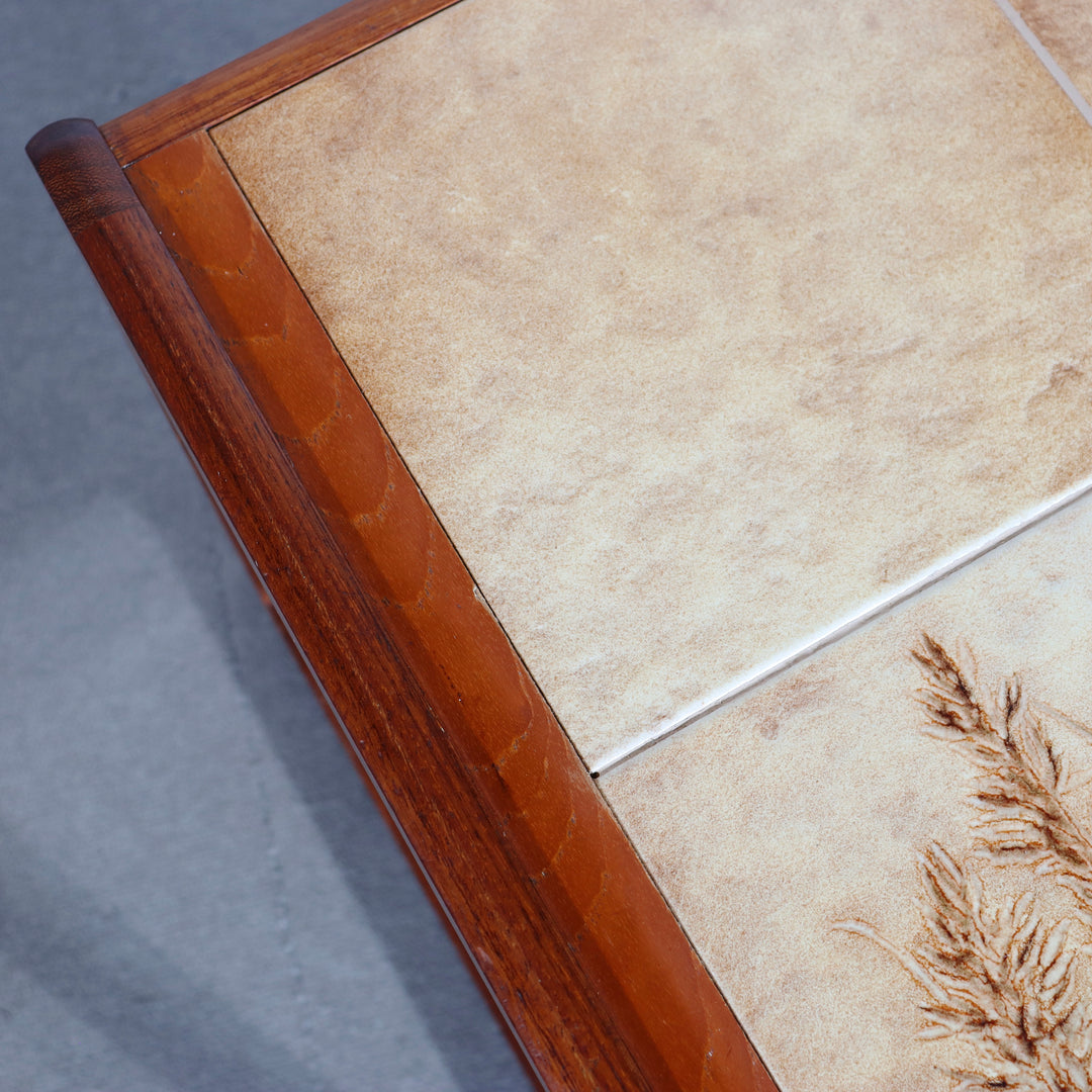 【comingsoon!】　TILED TOP NEST OF COFFEE TABLES (X3) ItemCode-AVON39 | 送料込