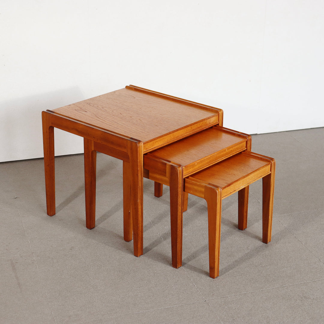 【comingsoon!】 Denmark Nesting tables, set of 3 | ItemCode-VIND-S56 | 送料込