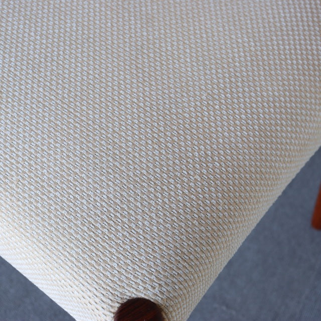 デンマーク製ヴィンテージ　ダイニングチェア『WOVEN』　商品番号24061c