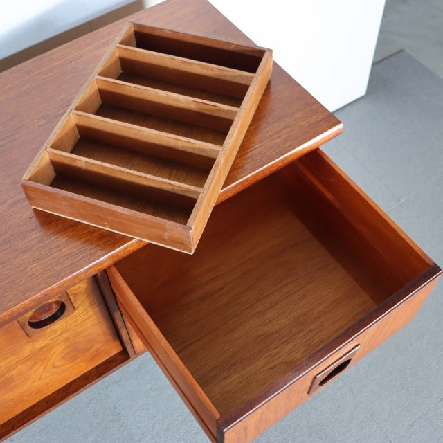 BathCabinetMakers(バス・キャビネット・メイカーズ)サイドボード【■と●】ItemCode-28050 | 送料込