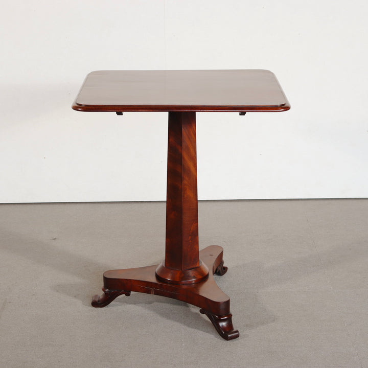 【comingsoon!】　VICTORIAN OCCASSIONAL TABLE ItemCode-AVON15 | 送料込