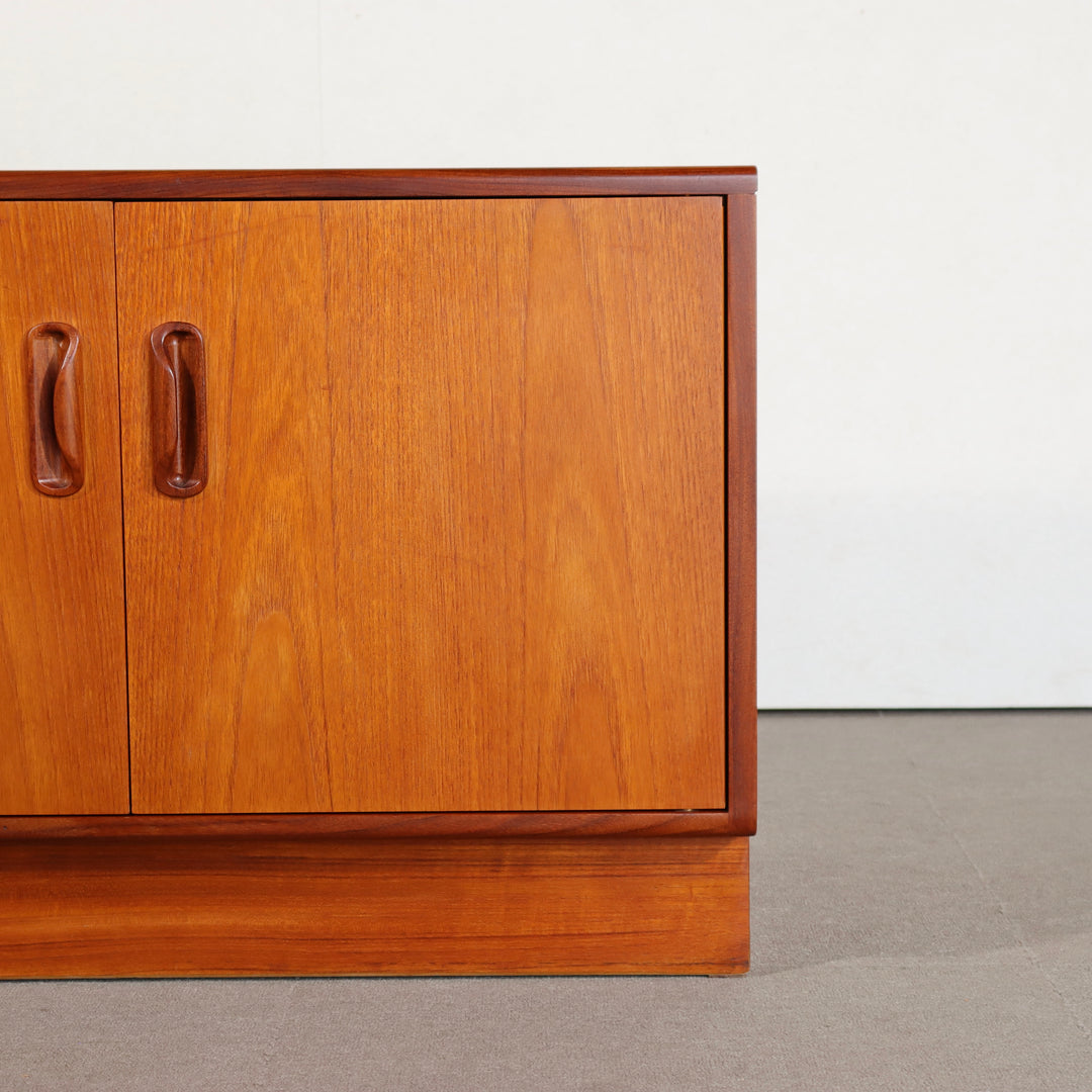 【comingsoon!】　G PLAN 2 DOOR CUPBOARD　ItemCode-WOLD50d