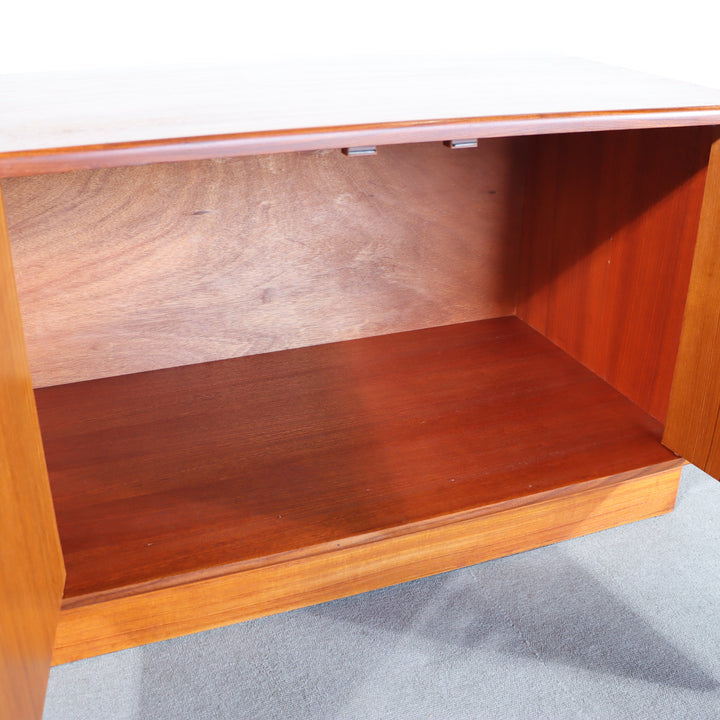 【comingsoon!】　G PLAN 2 DOOR CUPBOARD　ItemCode-WOLD50d