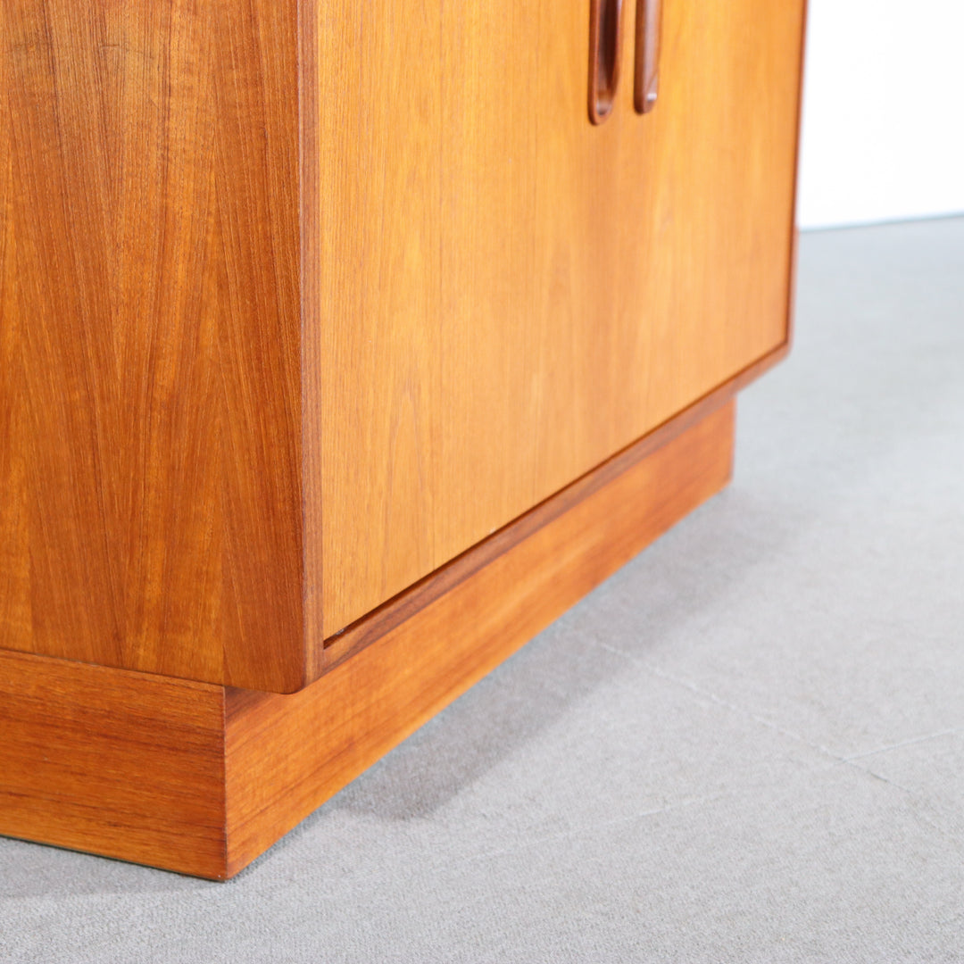 【comingsoon!】　G PLAN 2 DOOR CUPBOARD　ItemCode-WOLD50d