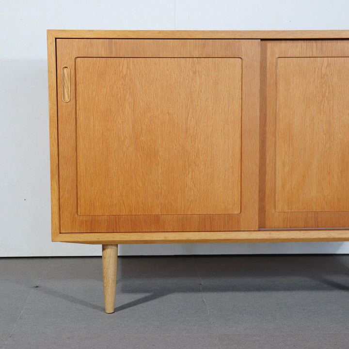 【comingsoon!】 Denmark Cabinet by Poul Hundevad | ItemCode-VIND10 | 送料込