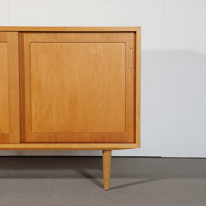 【comingsoon!】 Denmark Cabinet by Poul Hundevad | ItemCode-VIND10 | 送料込