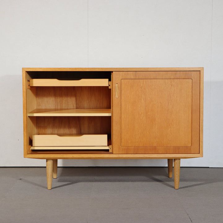 【comingsoon!】 Denmark Cabinet by Poul Hundevad | ItemCode-VIND10 | 送料込