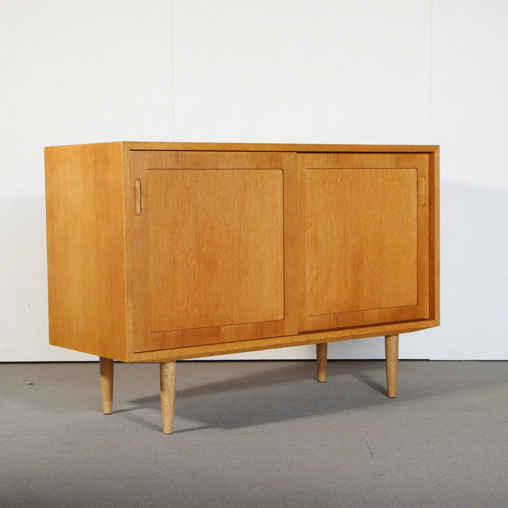 【comingsoon!】 Denmark Cabinet by Poul Hundevad | ItemCode-VIND10 | 送料込