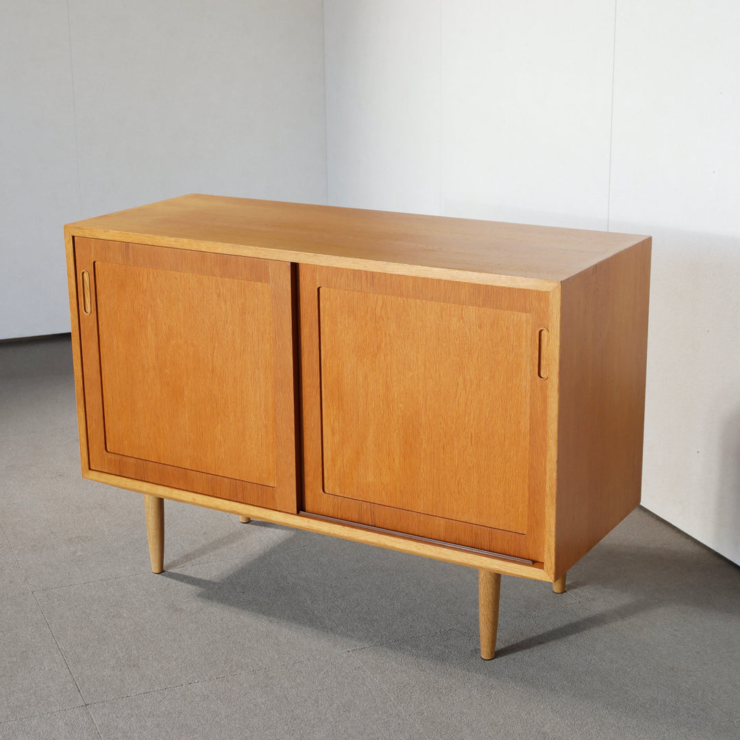 【comingsoon!】 Denmark Cabinet by Poul Hundevad | ItemCode-VIND10 | 送料込