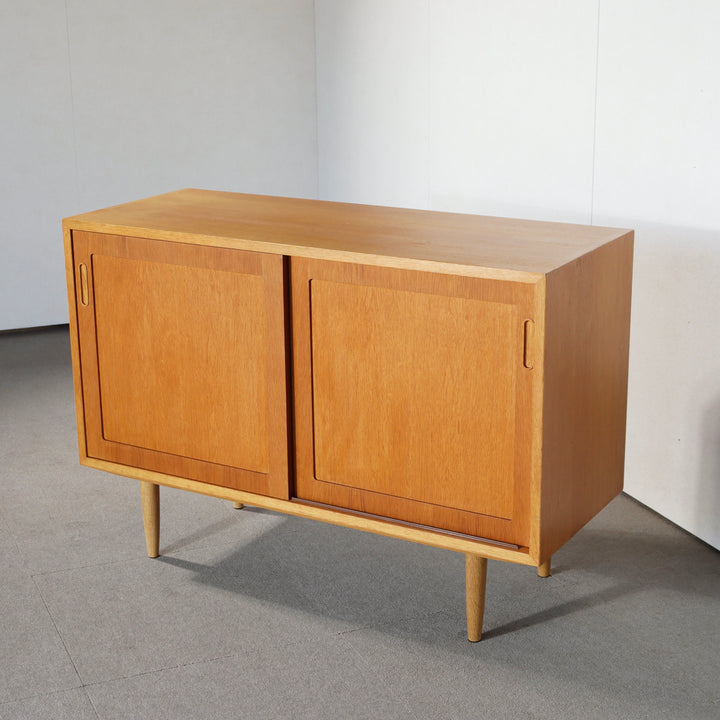 【comingsoon!】 Denmark Cabinet by Poul Hundevad | ItemCode-VIND10 | 送料込
