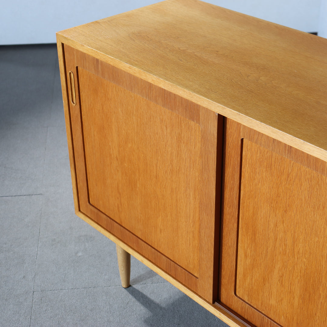 【comingsoon!】 Denmark Cabinet by Poul Hundevad | ItemCode-VIND10 | 送料込