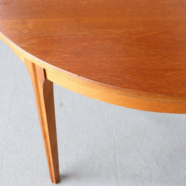 サトクリフオブトッドモーデンsutcliffeoftodmordenラウンドダイニングテーブル     【流行？そんなものはワシが決めるんじゃ！】 ItemCode-29018