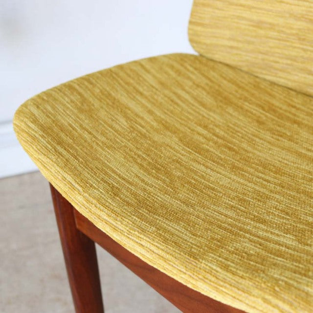 Vintage Elliott of Newbury dining chair with mustard yellow textured fabric seat and teak wood frame, mid-century British.