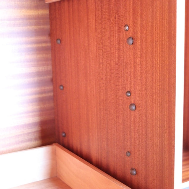 珍品。だけど意外と使いやすいかも。　コンパクトで施錠可能なヴィンテージデスク　商品番号24005