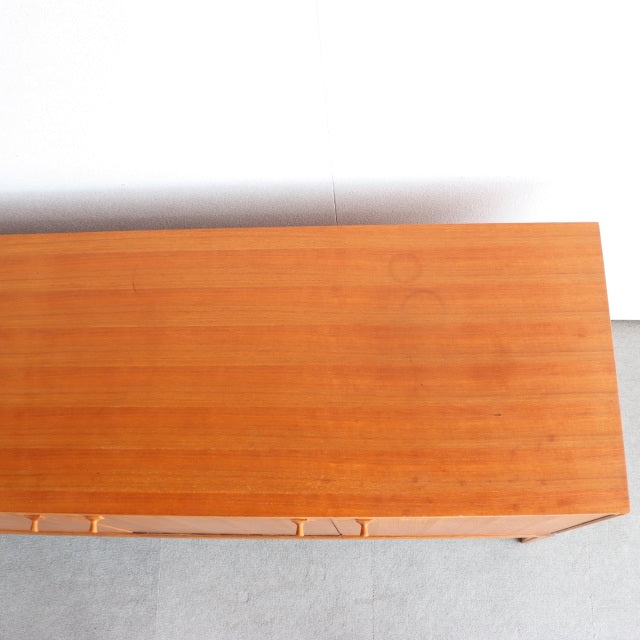 マッキントッシュ製サイドボード　　【87m60cm】ItemCode-26160