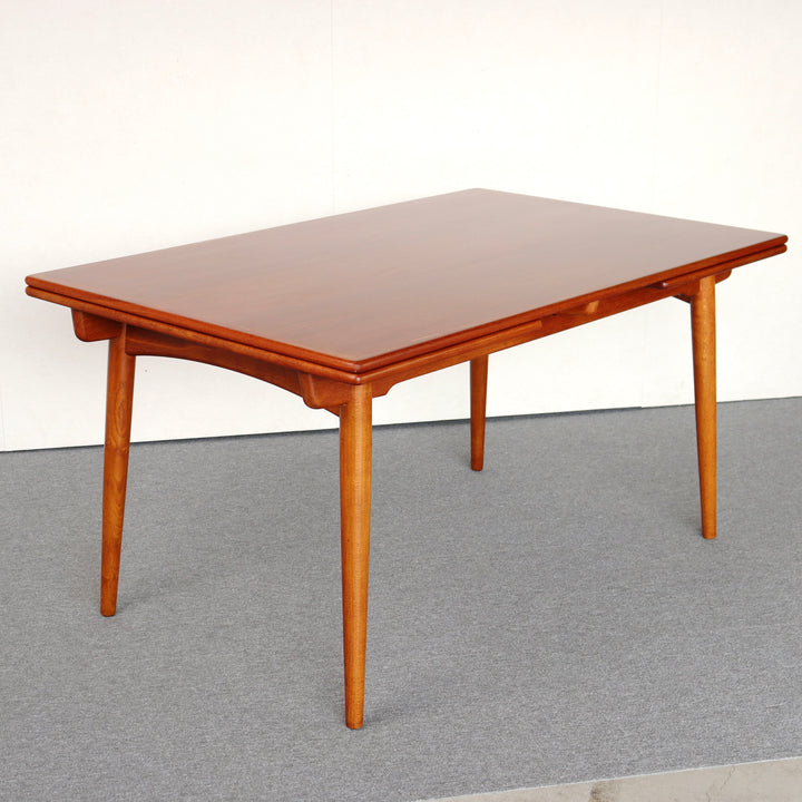 【倉庫販売】Danish Dining table by Hans J. Wegner | KLAR64