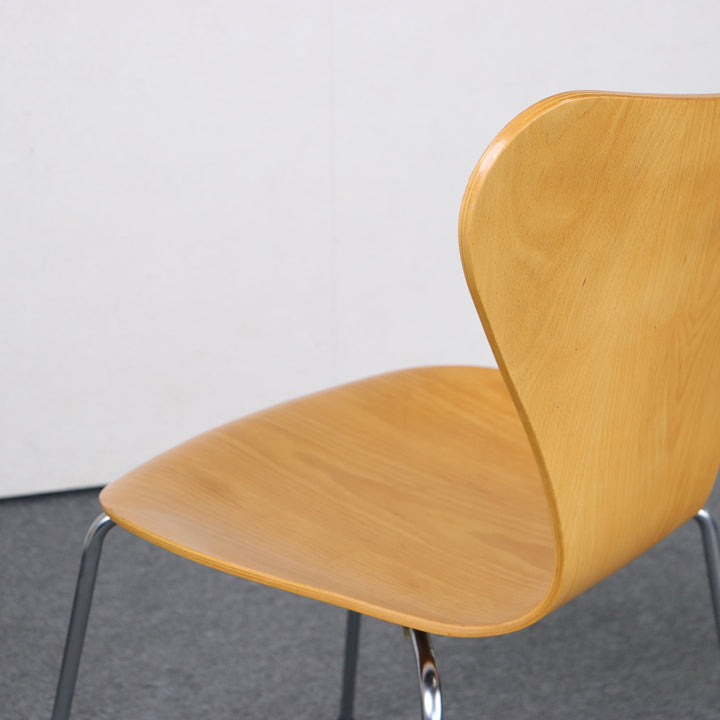 【comingsoon!】Danish Dining chair 'Serie 7' by Arne Jacobsen | KLAR126a