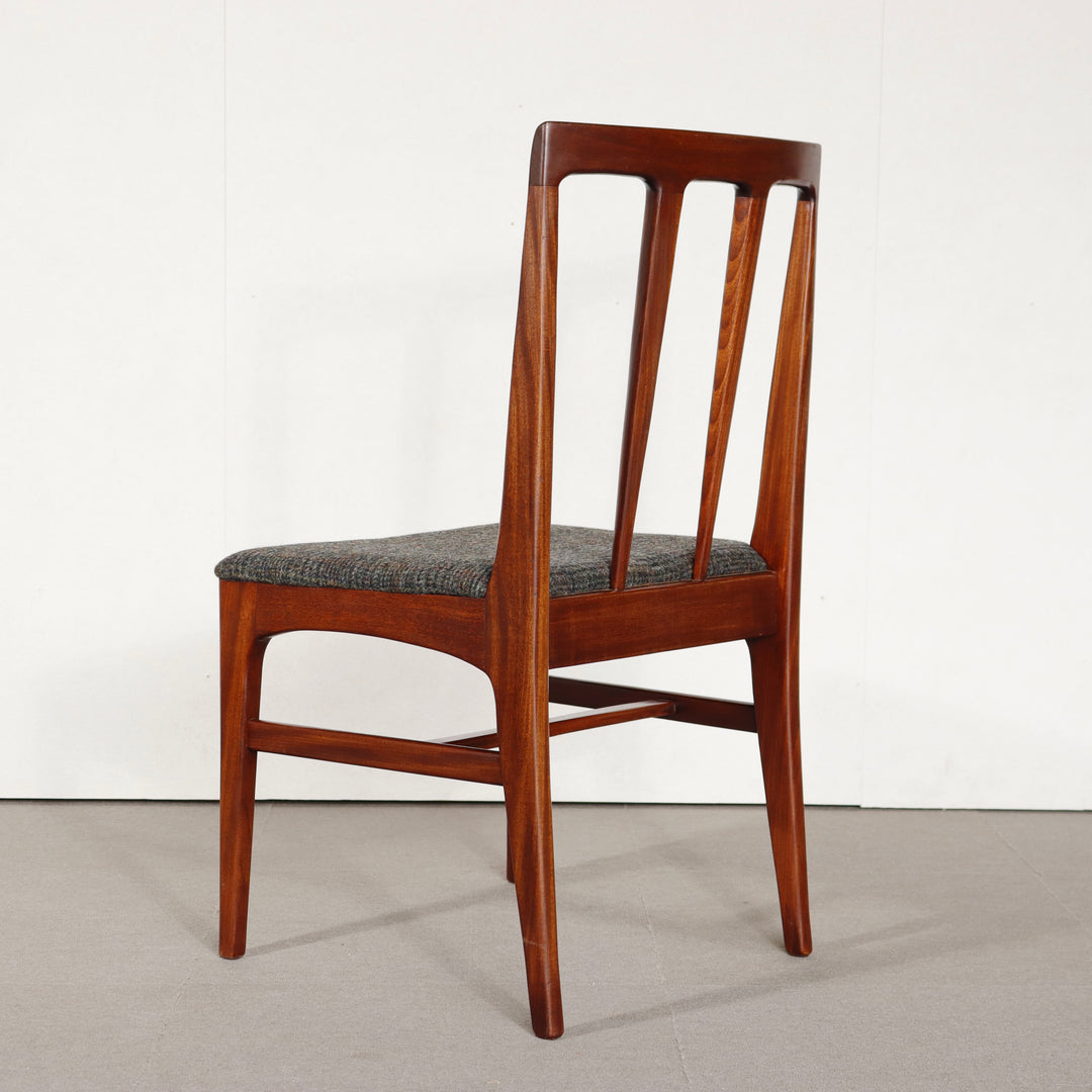【comingsoon!】　YOUNGER RECTANGULAR CHAIR ItemCode-AVON18c | 送料込