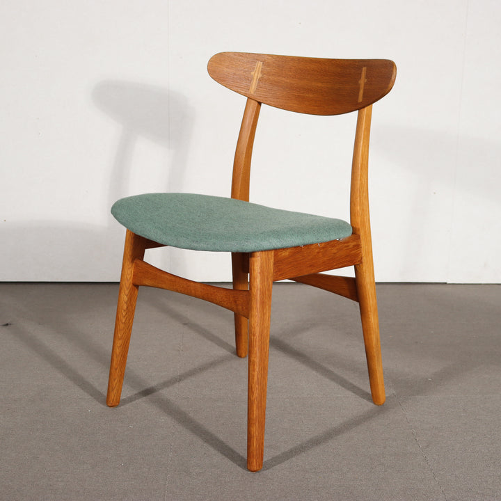Dining chair Model CH-30 by Hans J. Wegner　ItemCode-SKOV90d | 送料込