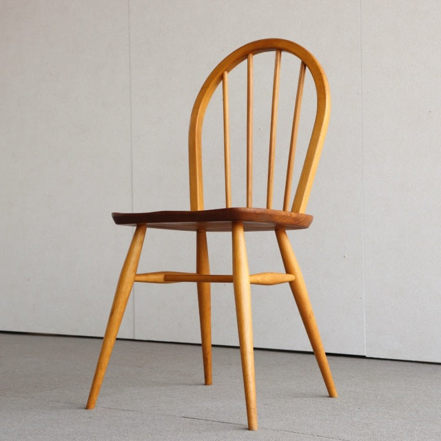 アーコールERCOL フープバック ダイニングチェア　商品番号27072a