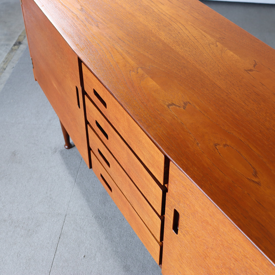 【comingsoon!】 MERRYDEW SMALL COMPACT SIDEBOARD ItemCode-DAWN52