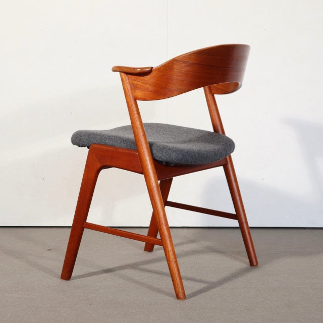Kai Kristiansen Model-32 ダイニングチェア　ItemCode-SKOV97c | 送料込