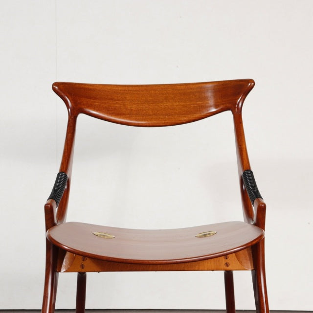 Arne Hovmand-Olsen Model-71 ダイニングチェア【NOT装飾】　ItemCode-SKOV99a | 送料込
